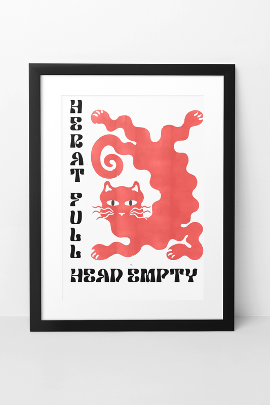 Minimalistische Wandhalterung mit „Heart Full Head Empty“-Zitat | Y2K-Poster mit Tierillustration für das Wohnzimmer